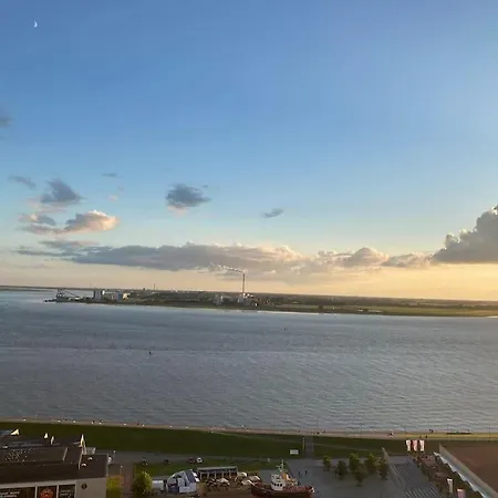 Ueber Den Daechern Von Bremerhaven Exterior foto