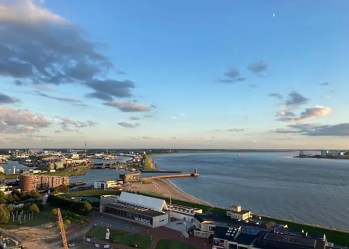 Ueber Den Daechern Von Bremerhaven